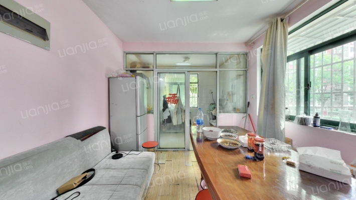 空港公寓二手房实景图