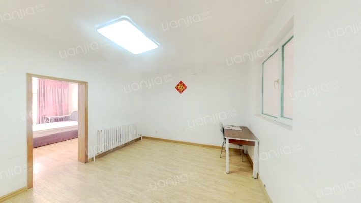 华侨休闲广场二手房实景图