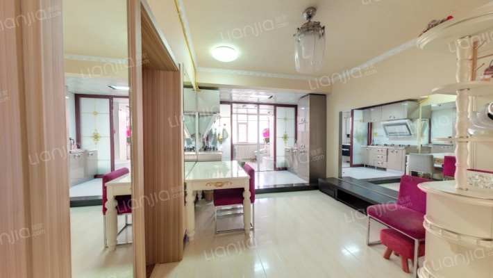 前进住宅小区二手房实景图