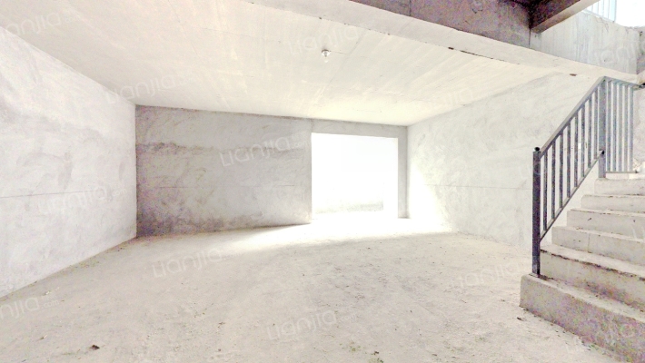 金辉中央云著二手房实景图