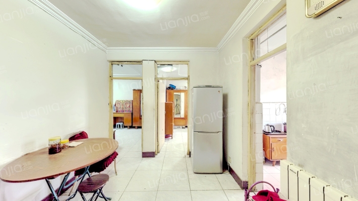 建行营业部宿舍二手房实景图