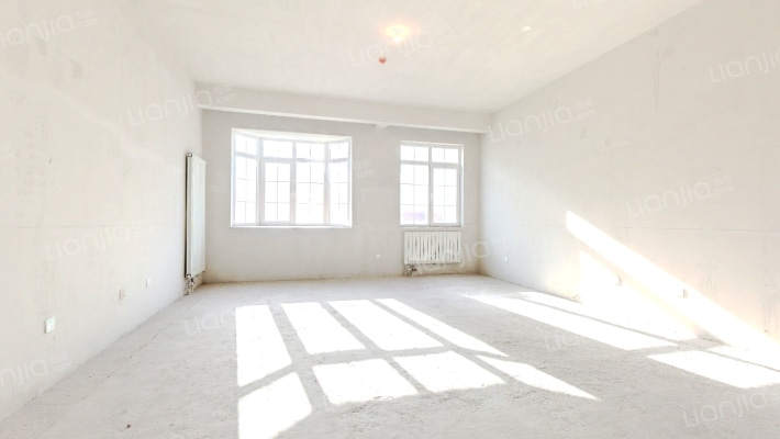 首创澜茵山二手房实景图