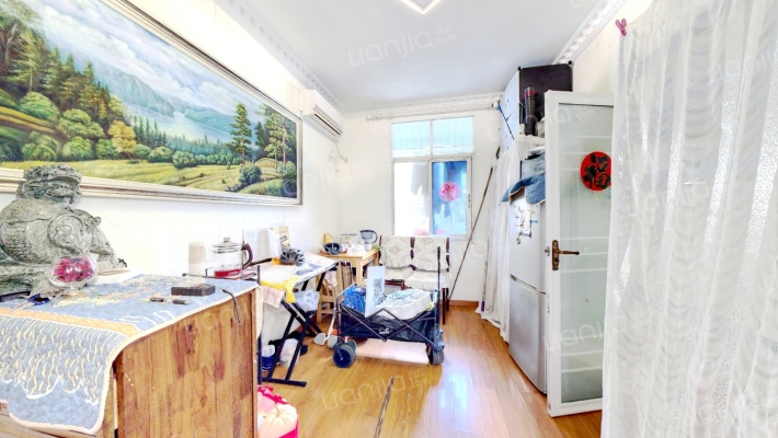 三道街社区二手房实景图