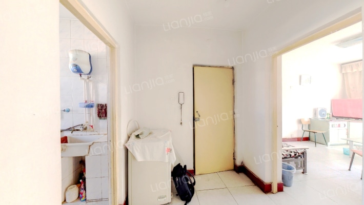 河北省环境地质勘察院宿舍二手房实景图