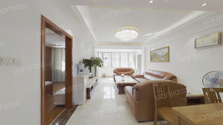 粤龙阁二手房实景图