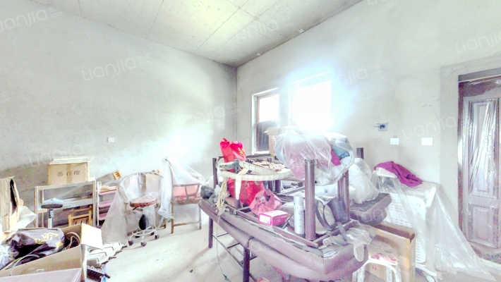 缇香温泉小镇一期二手房实景图