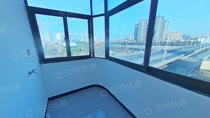 新！东门国税局宿舍精装三房出售-阳台