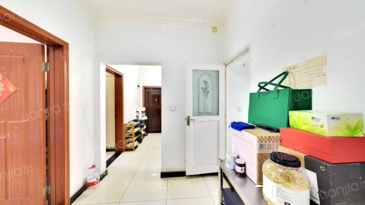 三四零一小区二手房实景图