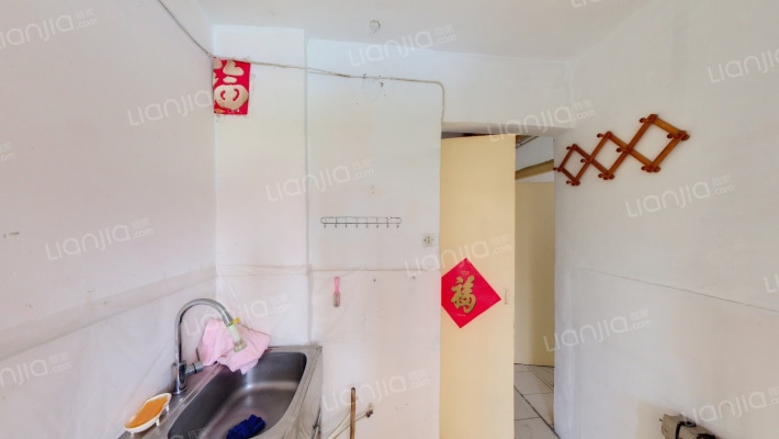 美化里二手房实景图