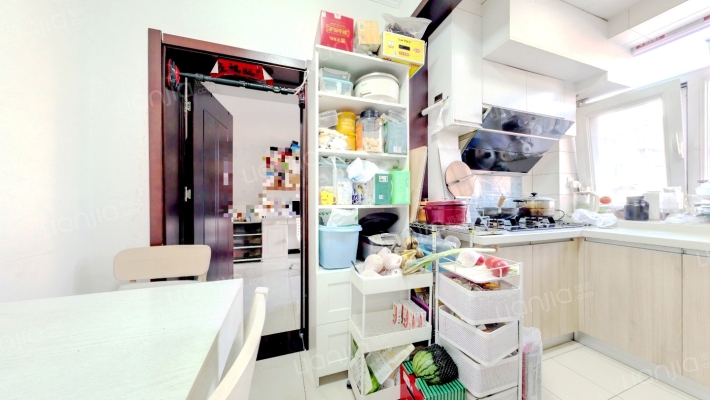 车站东街15号院二手房实景图