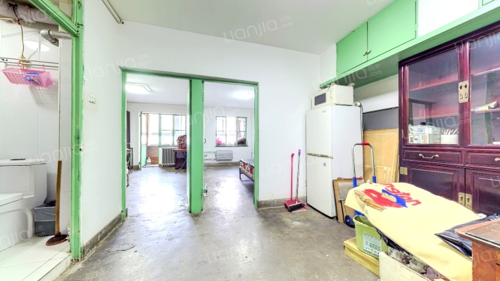 沙子口路70号二手房实景图