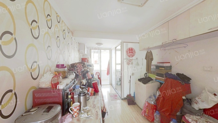 胶合板宿舍二手房实景图