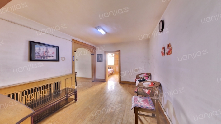 军兴小区二手房实景图