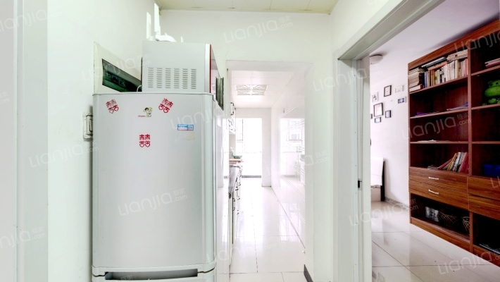 上东街区二手房实景图