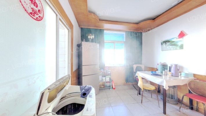 予制厂生活小区二手房实景图