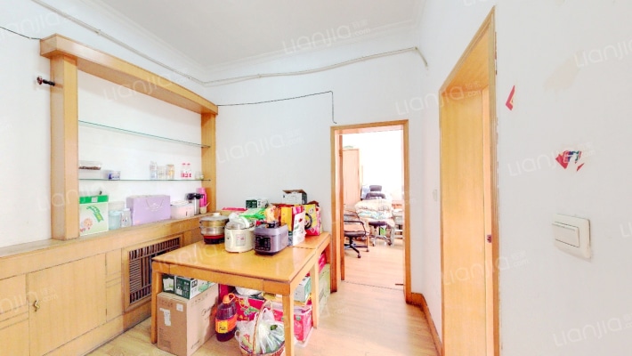 历山路143号二手房实景图