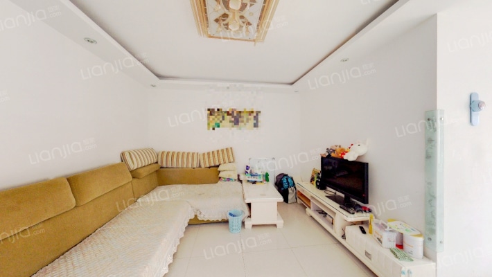 假日名居二手房实景图