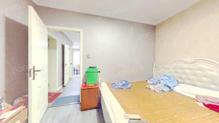 四道街15号二手房实景图