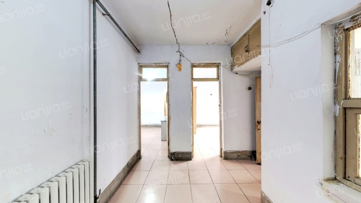 山师东路19号院二手房实景图