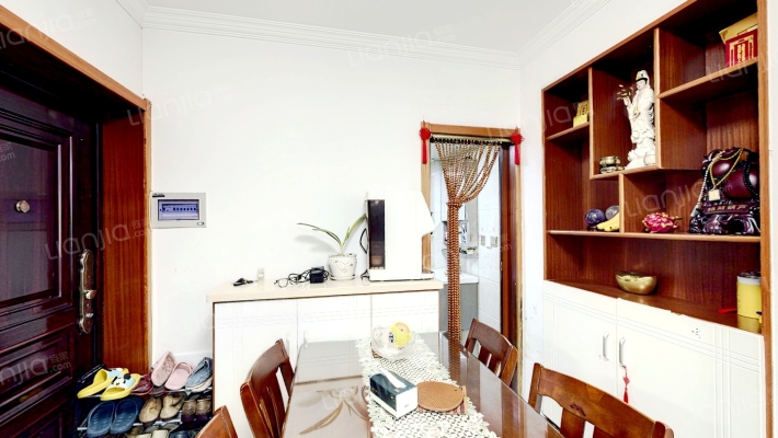 梅陇四村二手房实景图