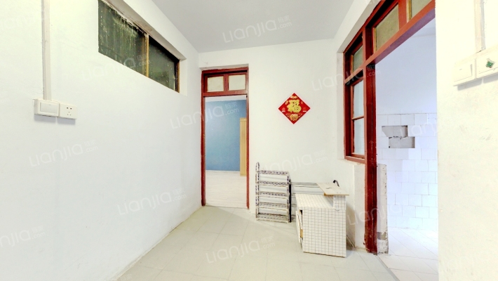 西彩小区五号院二手房实景图