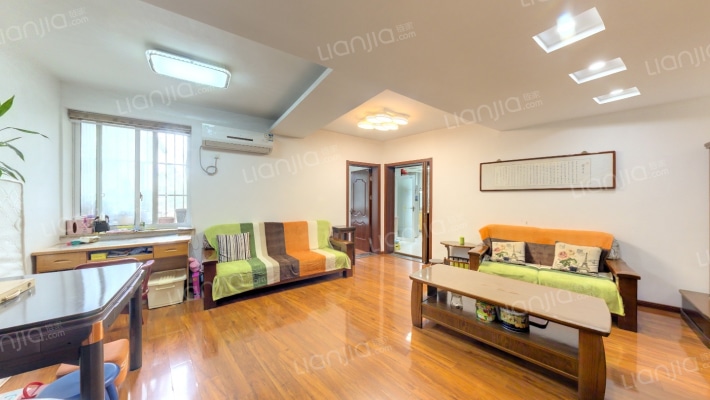 中兴新村二手房实景图