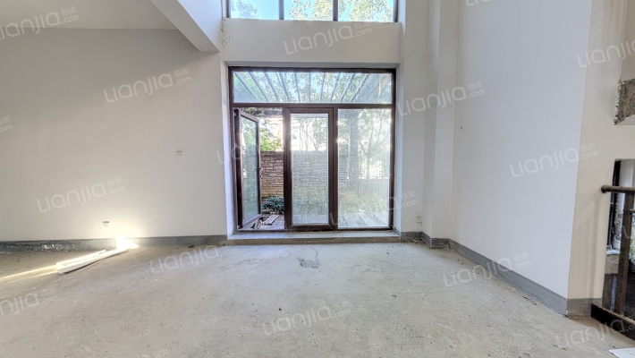 水岸风华二手房实景图