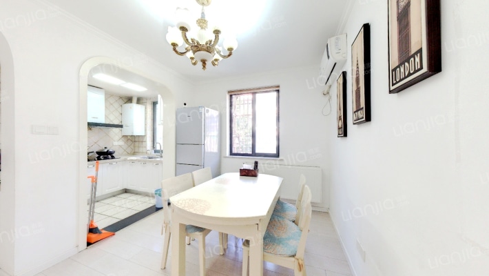 剑阁路二手房实景图