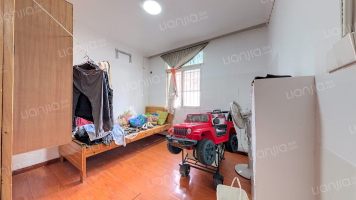 桥工新村二手房实景图