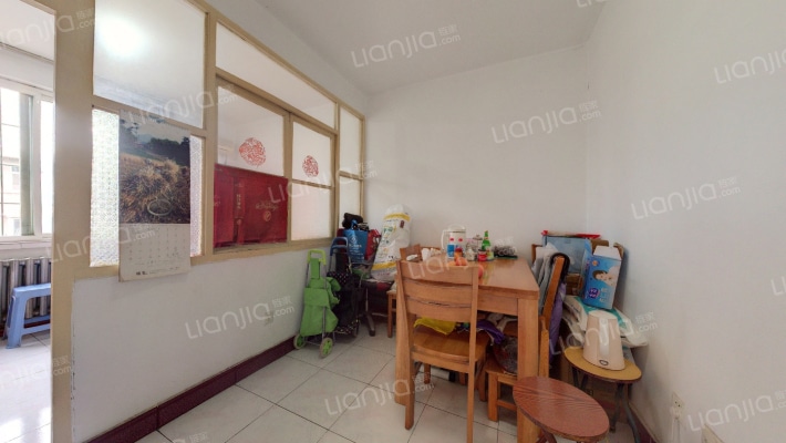 环城南路48号院二手房实景图