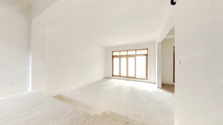 麓山国际长岛二手房实景图