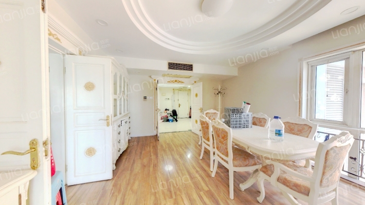 泰达国际会馆二手房实景图