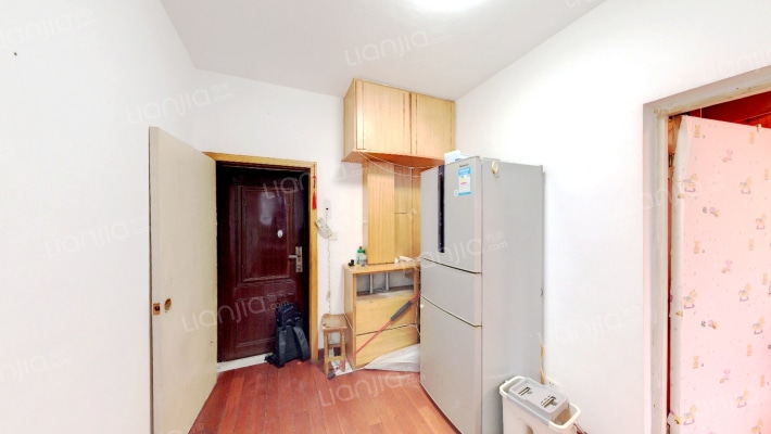 老龙家园二手房实景图