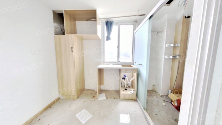 辰吉嘉苑二手房实景图