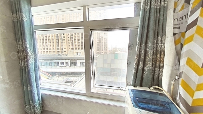 润达国际  单身公寓  70年产权新装修从未入住过-卧室