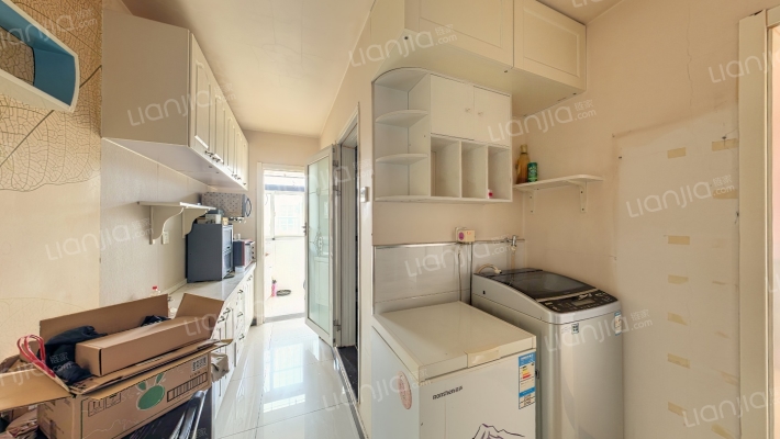 靖江东里二手房实景图