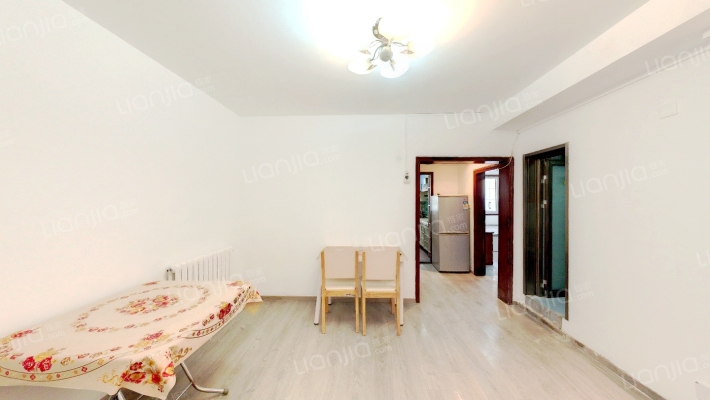 小马厂东里二手房实景图