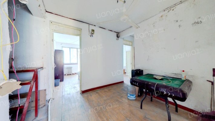 万光小区二手房实景图