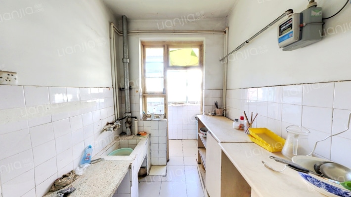 山东省石化经贸集团总公司宿舍二手房实景图