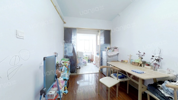 文化胡同11号二手房实景图