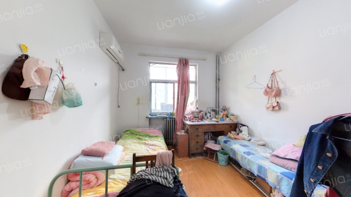 山大北路83号二手房实景图