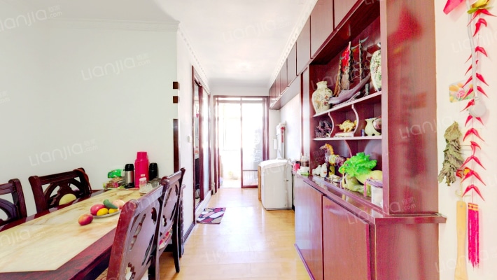 石油六闾二手房实景图