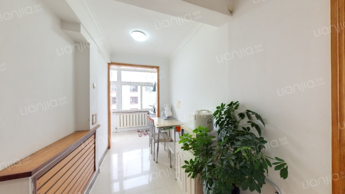 岗林里二手房实景图