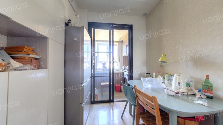 新外大街6号院二手房实景图