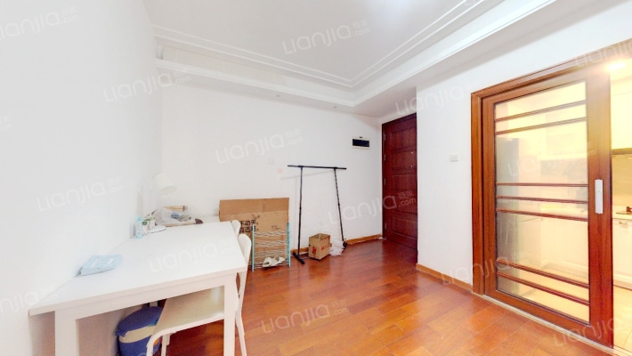 儒骏城立方二手房实景图