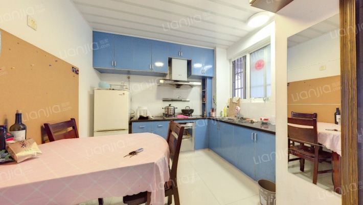 花圃铁路新村二手房实景图