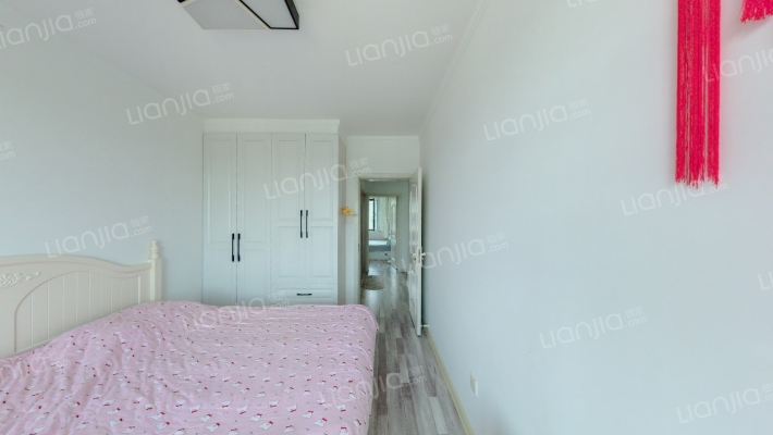 沈飞兰庭园南区二手房实景图