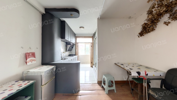 农资公司宿舍二手房实景图