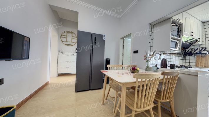 东麓池弄二手房实景图