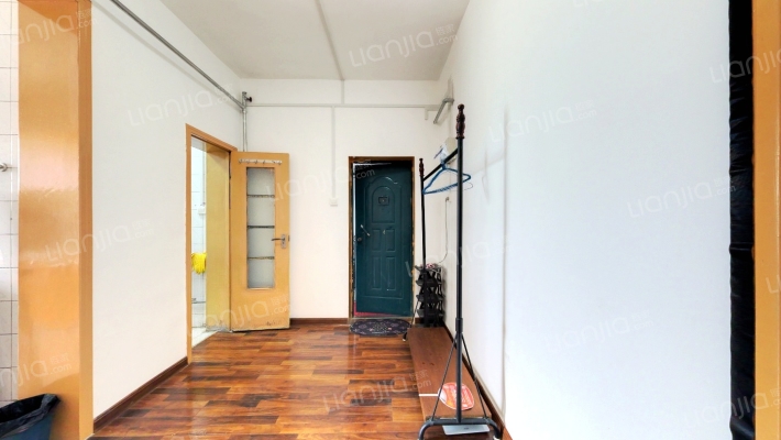 南新街64号院二手房实景图